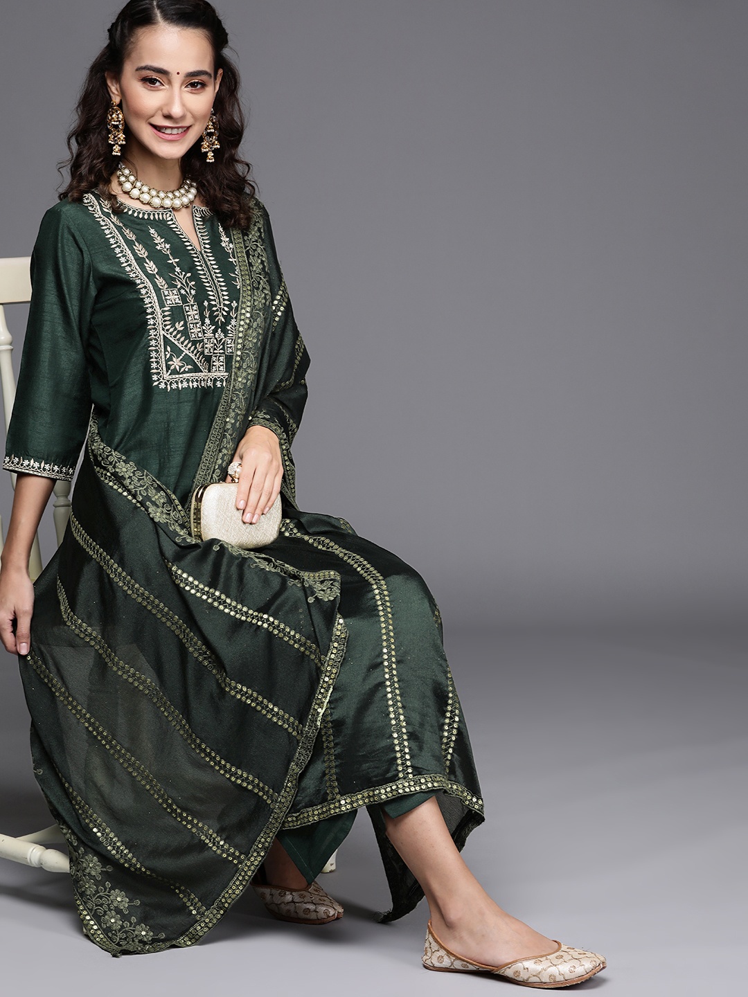 

Libas Women Green & Silver Ethnic Yoke Design Straight Kurta with Trousers & Dupatta