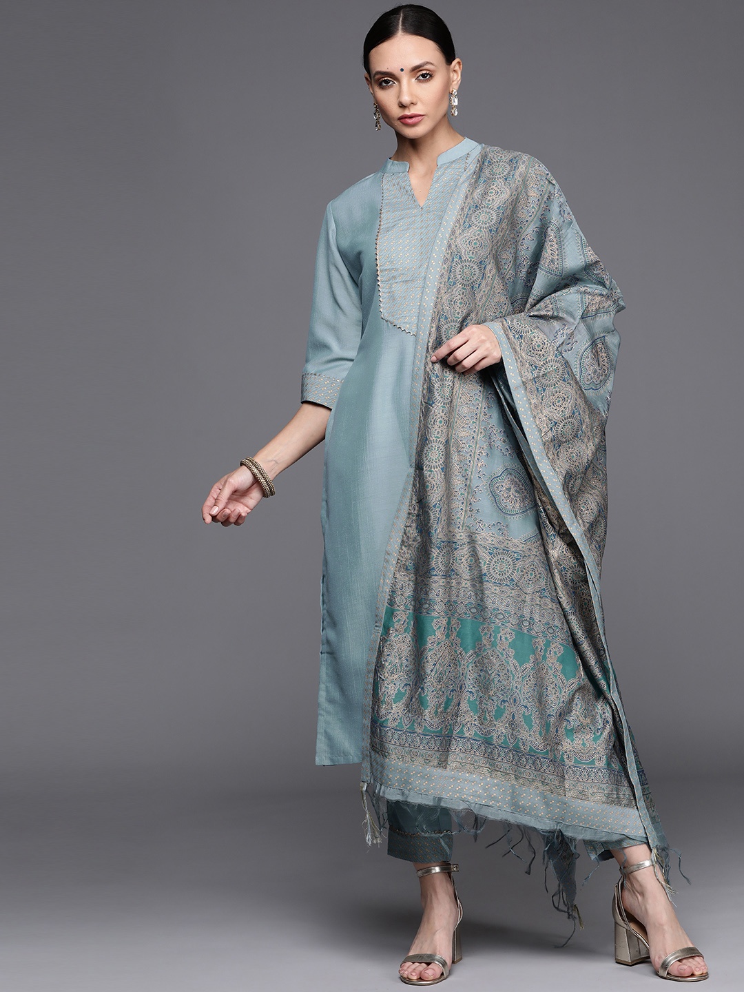 

Libas Women Blue & Gold Geometric Yoke Design Straight Kurta with Trousers & With Dupatta