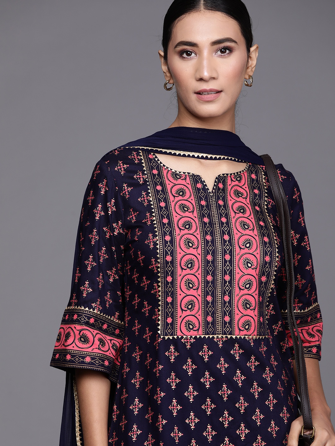 

Libas Women Navy Blue Ethnic Motifs Printed Kurta with Trousers & Dupatta