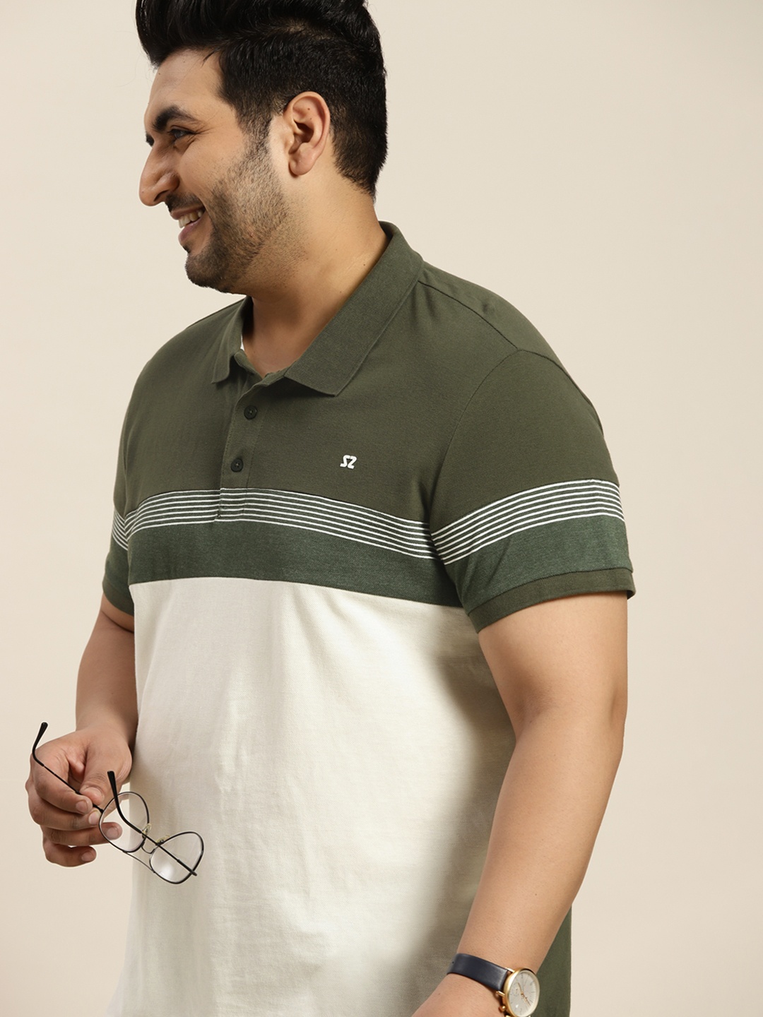 

Sztori Men Plus Size Green & White Colourblocked Polo Collar Pure Cotton T-shirt