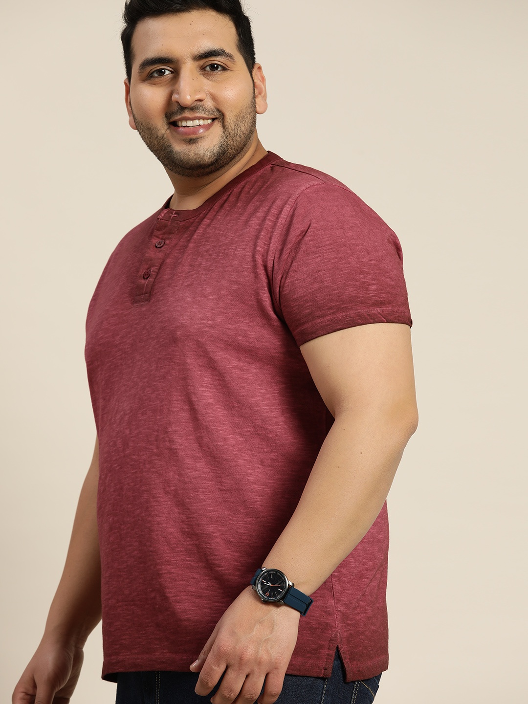 

Sztori Men Plus Size Maroon Melange Henley Neck Pure Cotton T-shirt