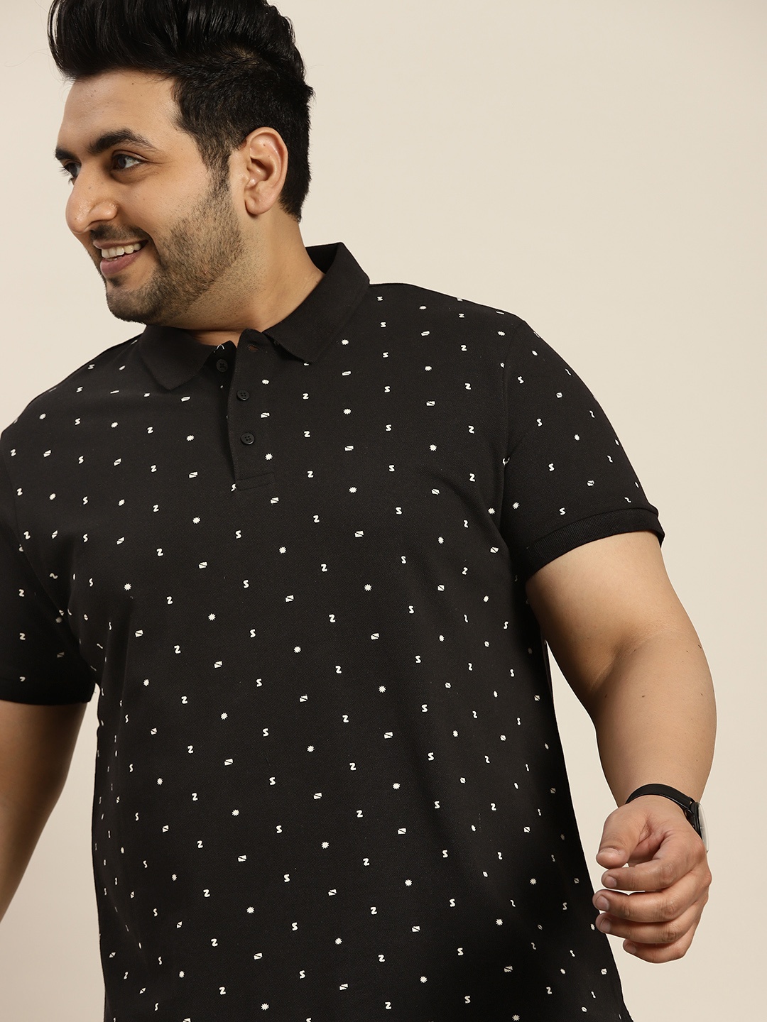 

Sztori Men Plus Size Black & White Pure Cotton Printed Polo Collar T-shirt