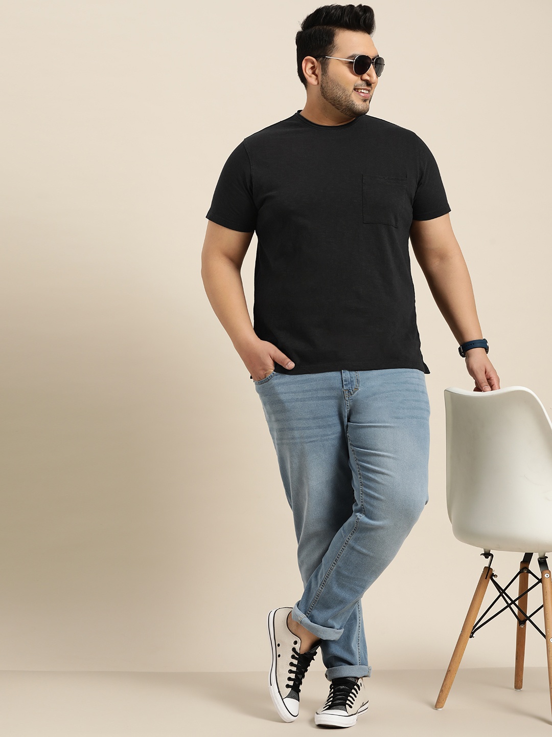 Sztori Men Plus Size Black Solid Pure Cotton T-shirt