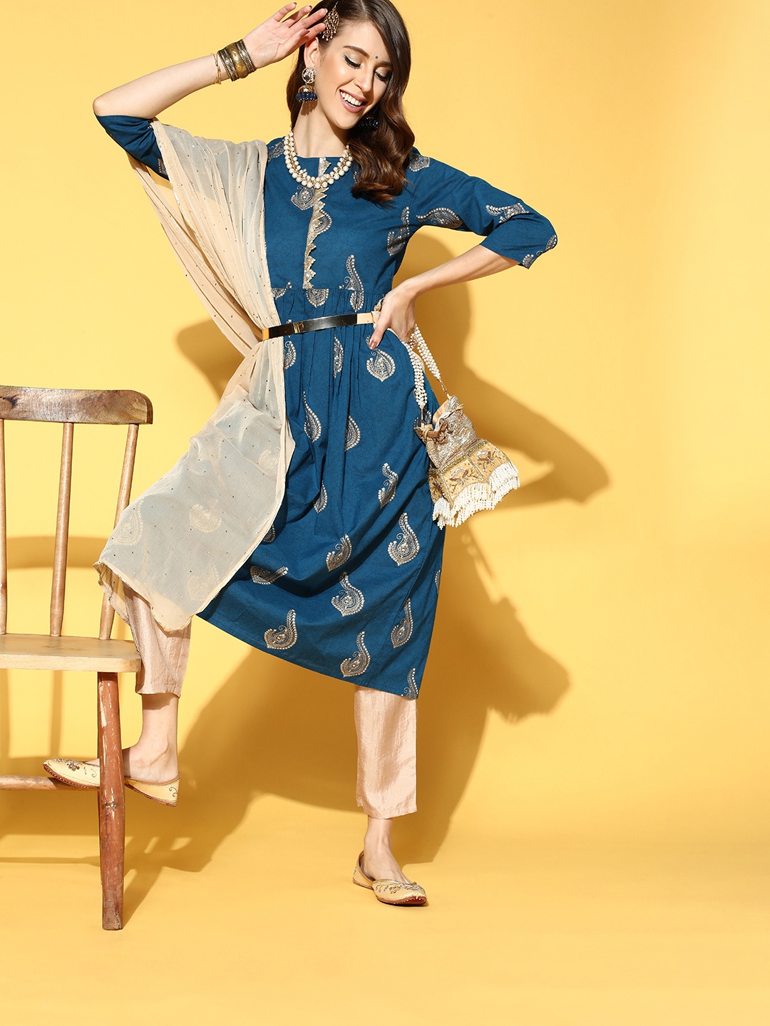 

Indo Era Ethnic Motifs Cotton Blend Paisley Kurta Set, Blue