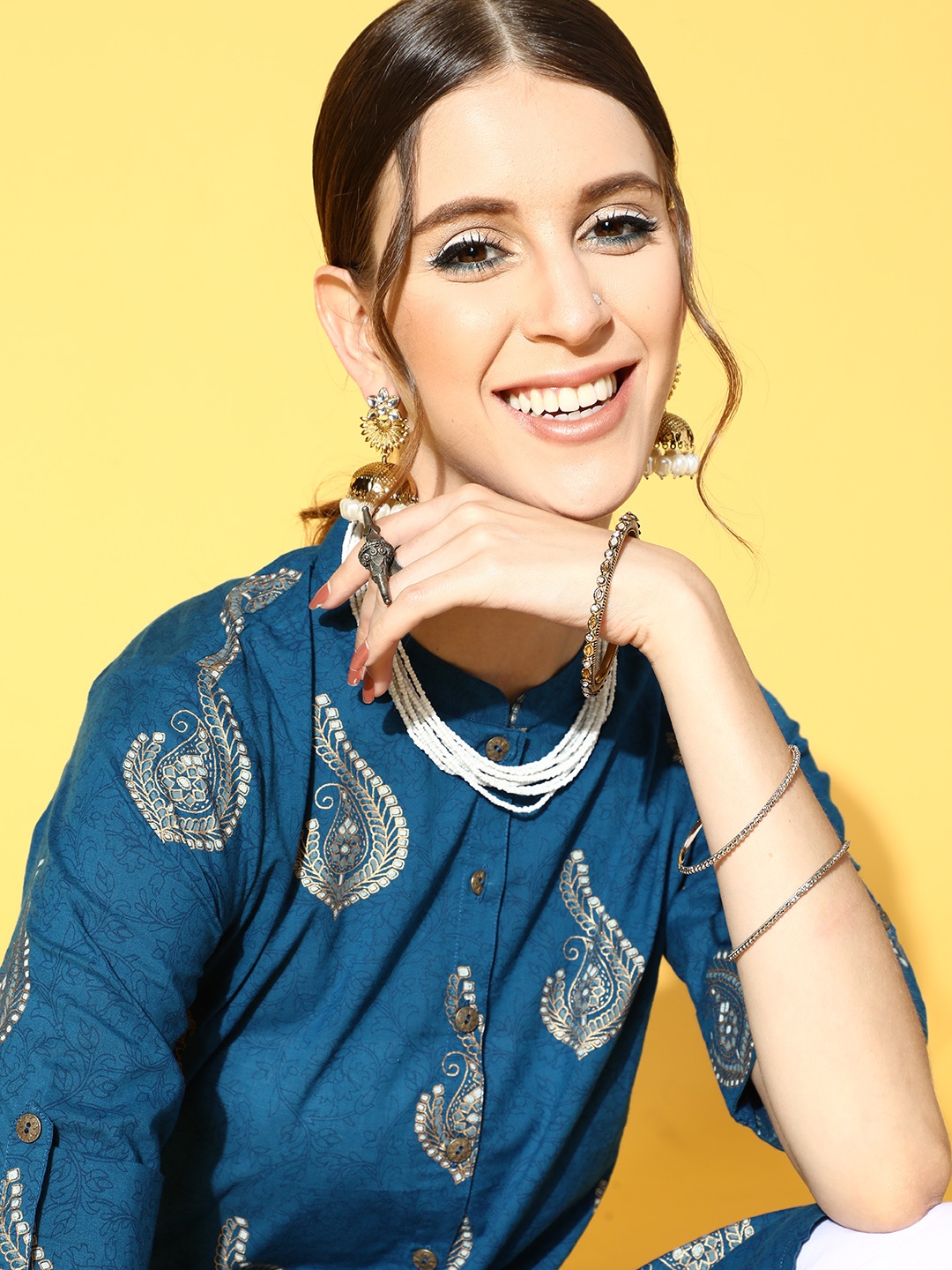 

Indo Era Printed Cotton Blend Kurta Set, Blue