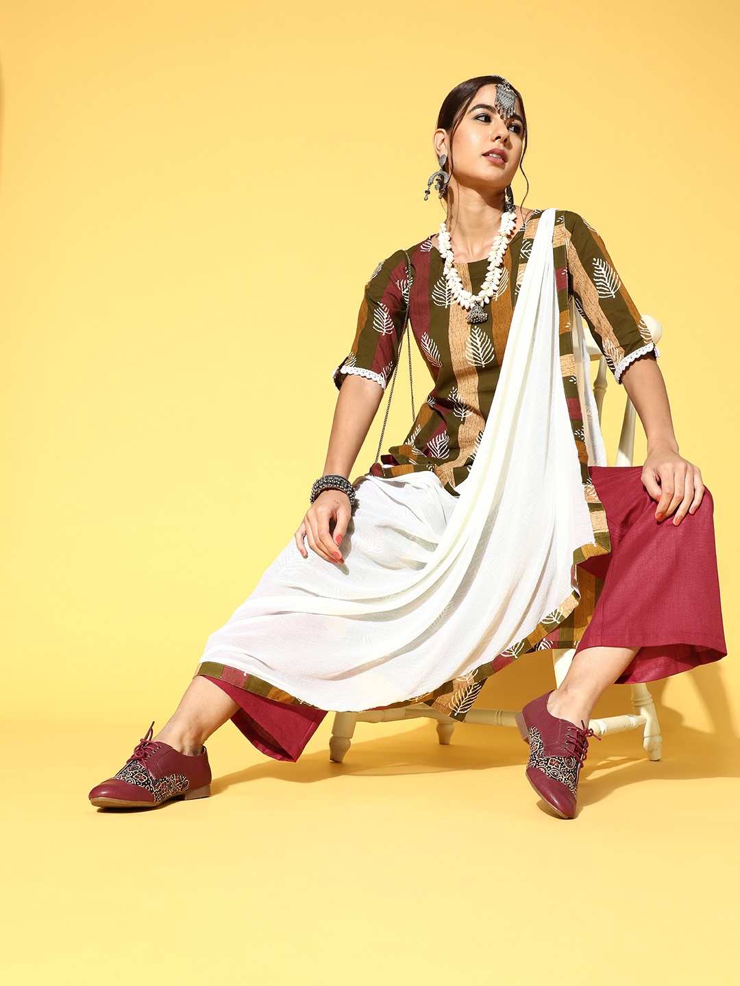 

Indo Era Striped Cotton Blend Kurta Set, Olive