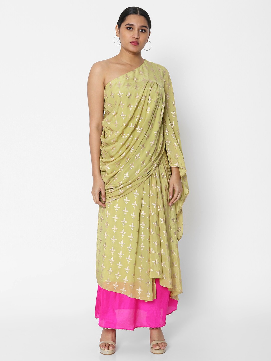 

Masaba Women Green & Gold-Toned Printed Top with Palazzos