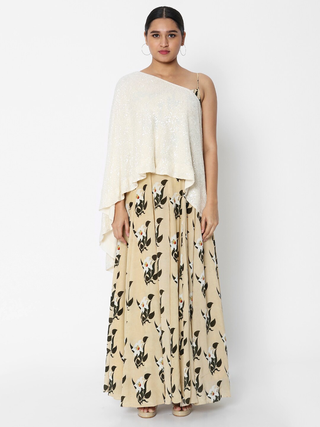 

Masaba Women Cream-Coloured & White Embellished Top with Skirt