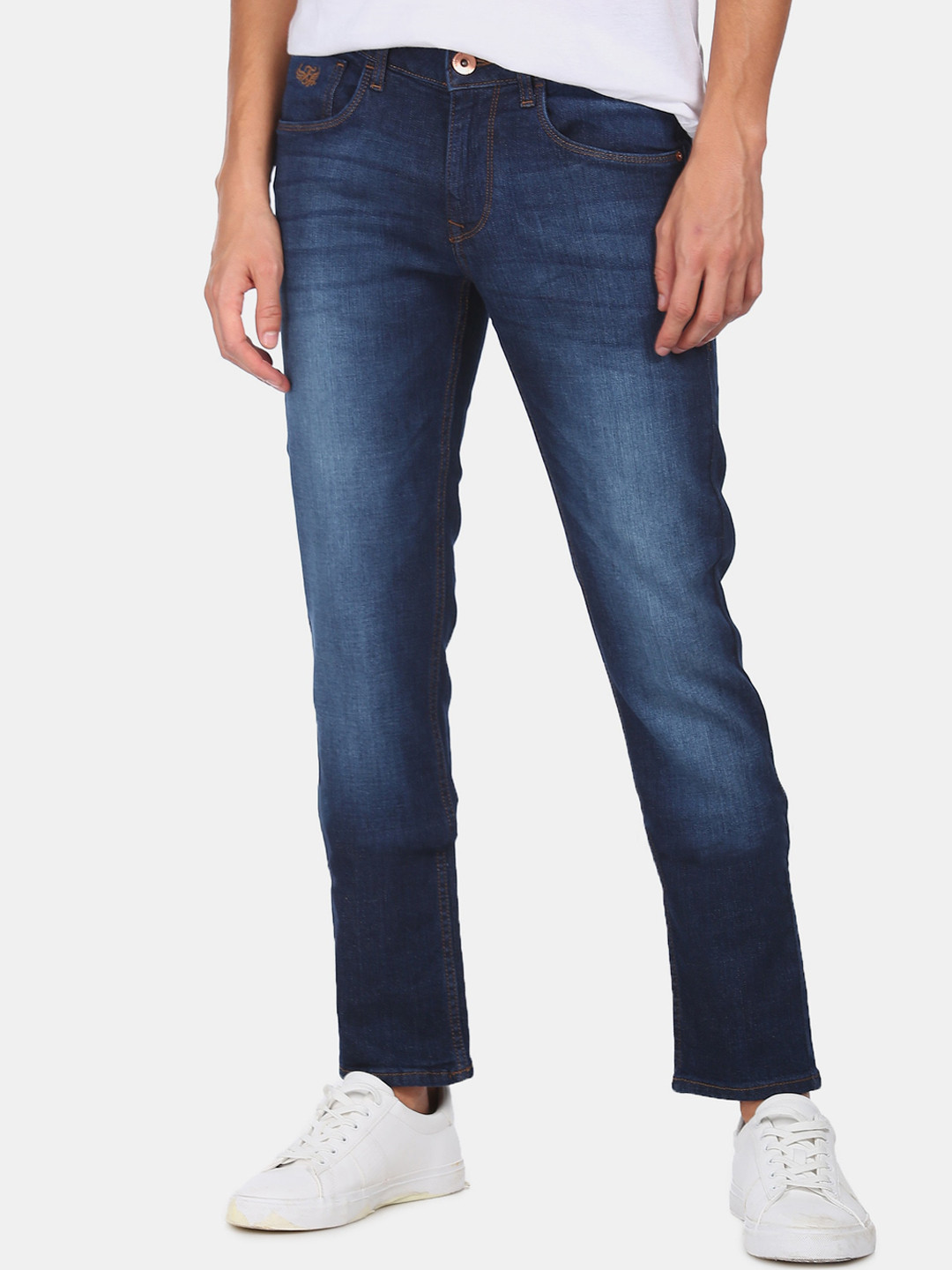 

Flying Machine Men Blue Slim Fit Light Fade Jeans