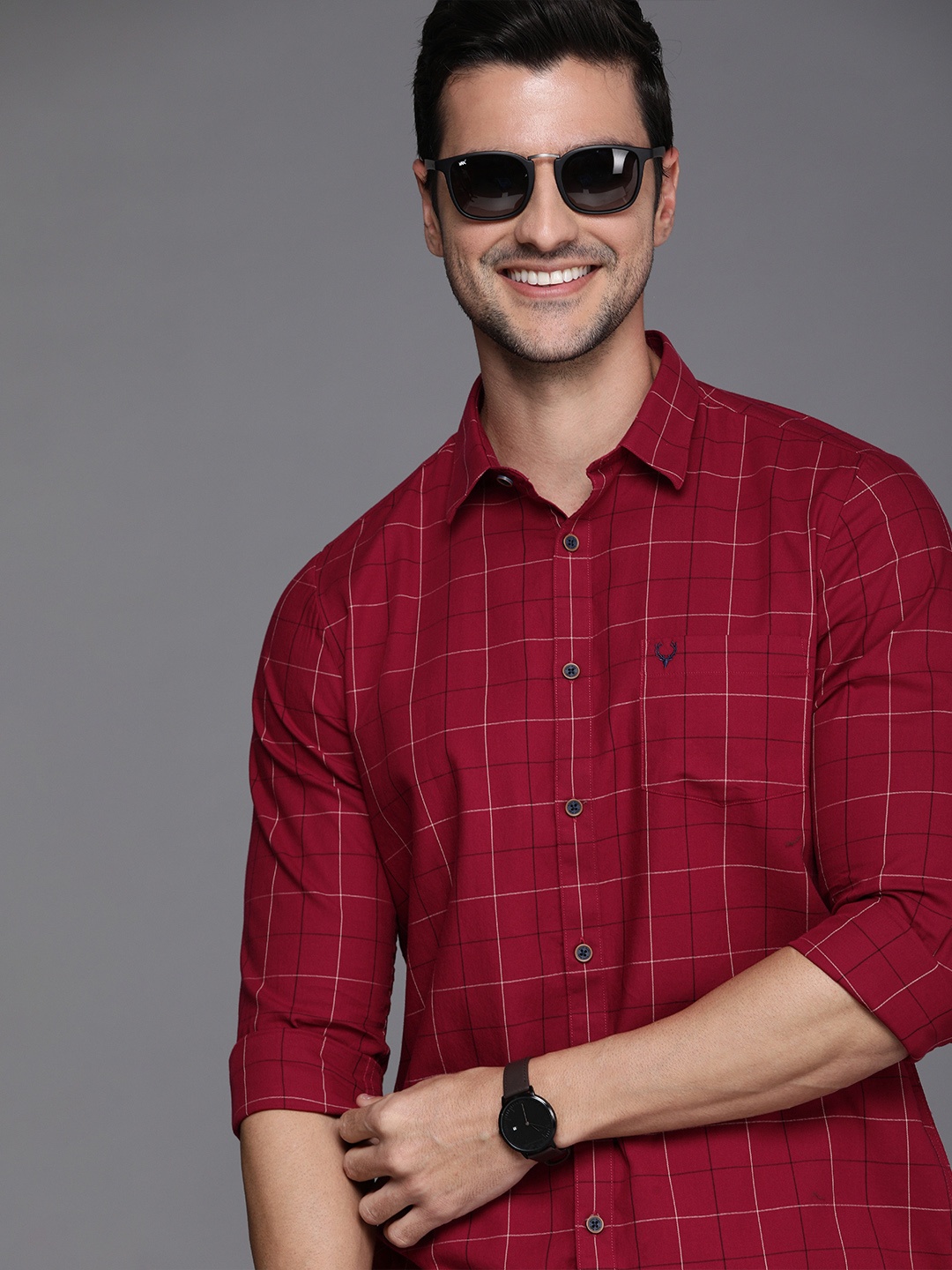 

Allen Solly Men Red & White Checked Modern Slim Fit Casual Shirt