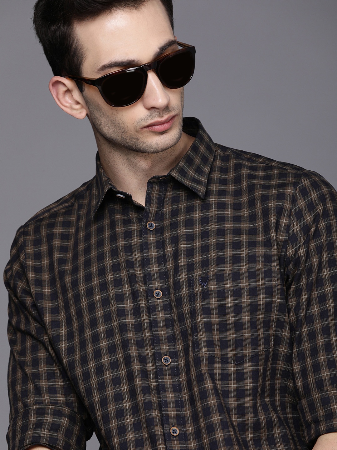

Allen Solly Men Brown And Blue Modern Slim Fit Grid Tattersall Checked Cotton Casual Shirt