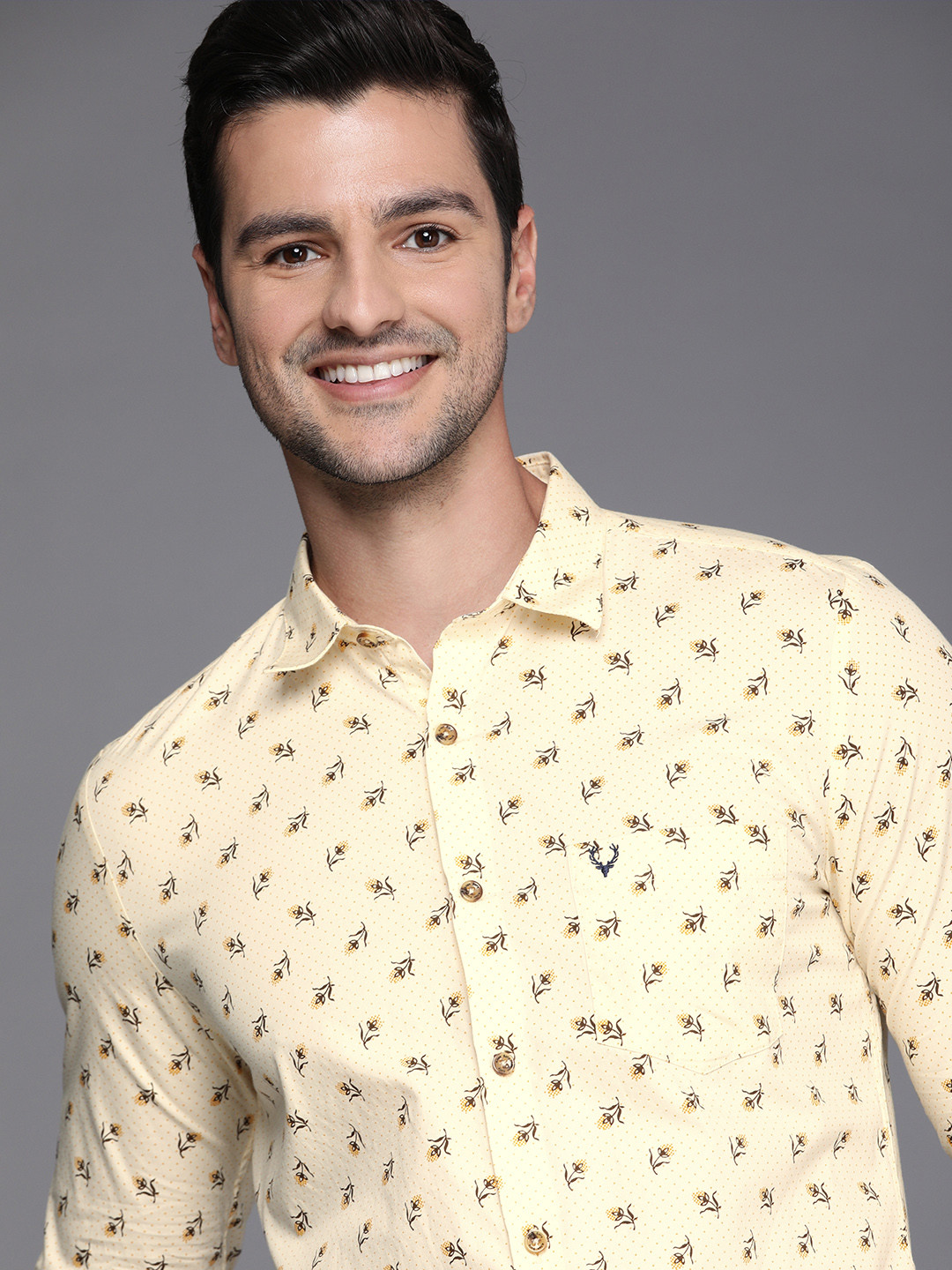 

Allen Solly Men Yellow & Brown Slim Fit Ditsy Polka Dot & Floral Print Cotton Casual Shirt