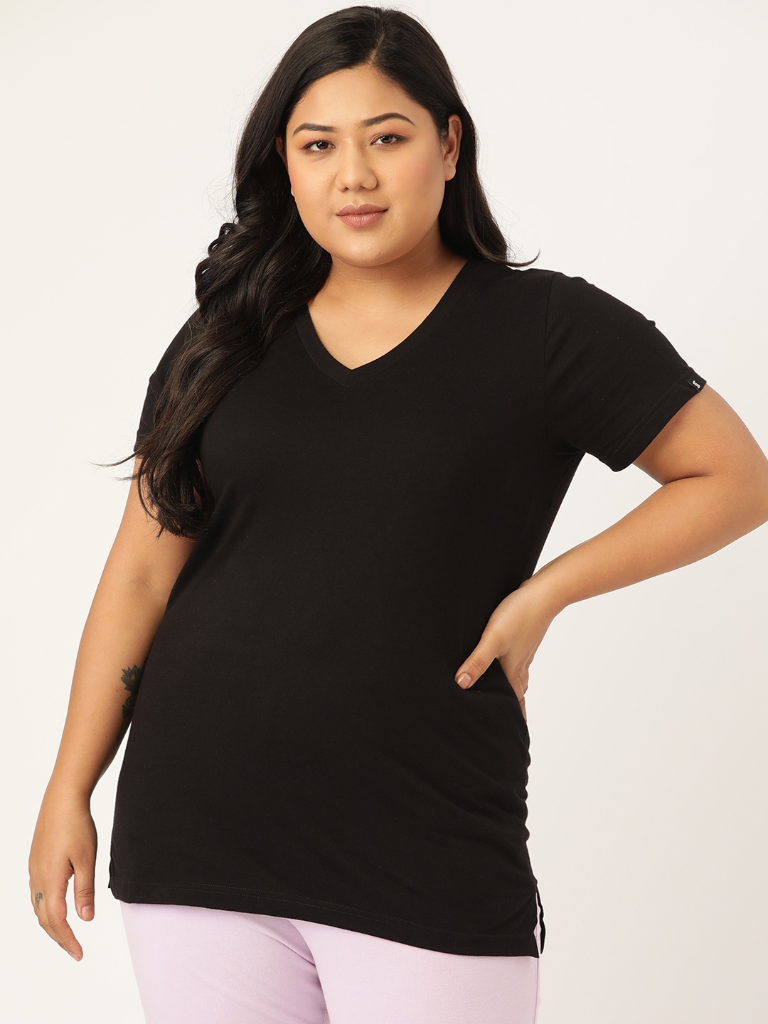 

SPIRIT ANIMAL Women Black Solid V-Neck Plus Size Top