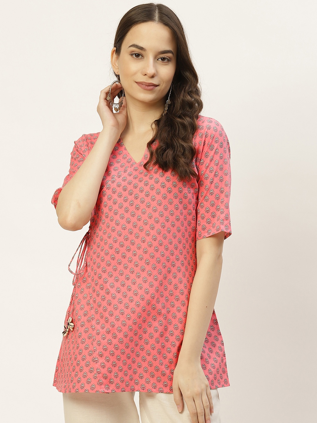 

FABRIC FITOOR Pink Floral Regular Top
