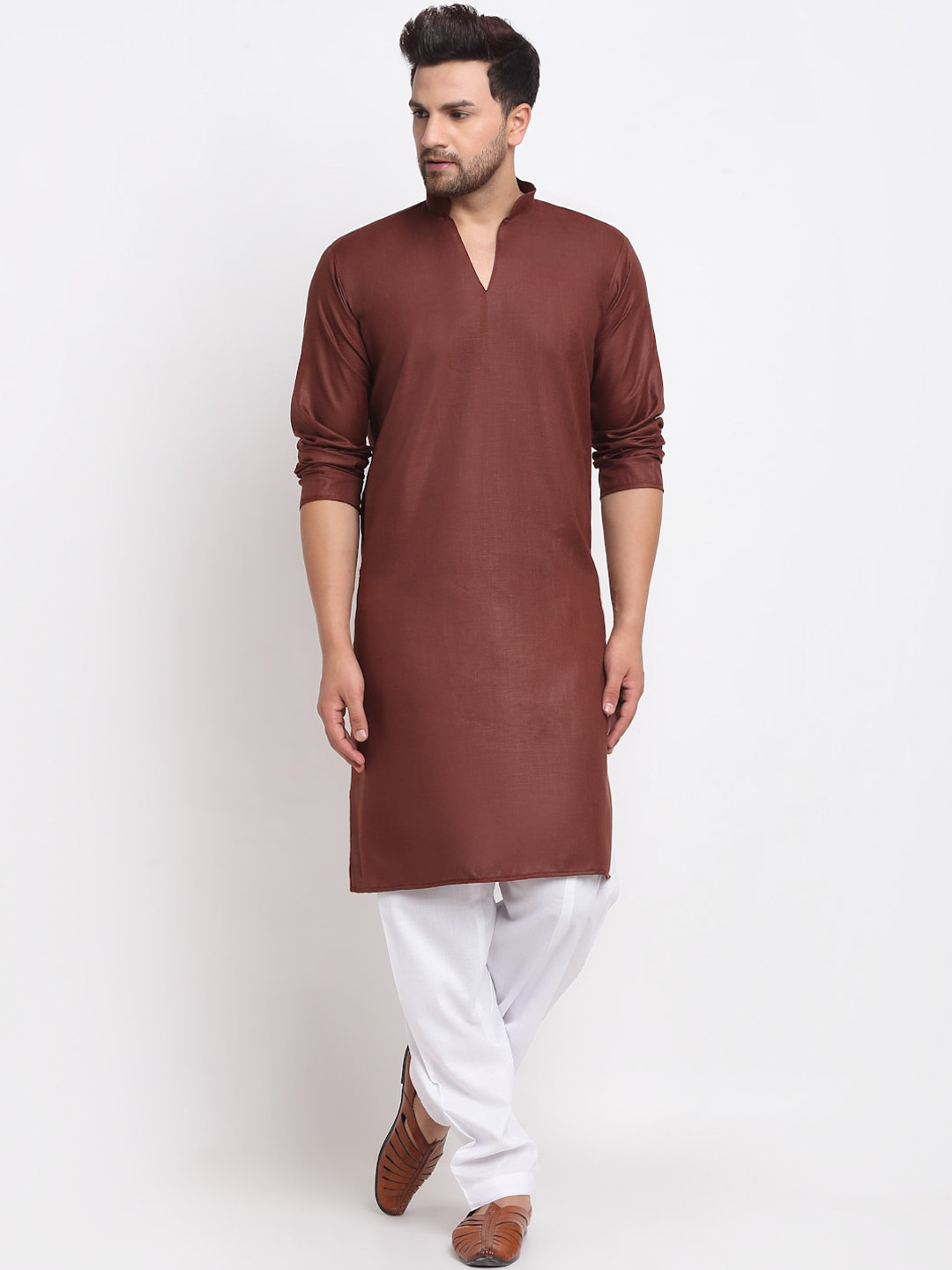 

Benstoke Men Brown Solid Regular Kurta With Pyjamas