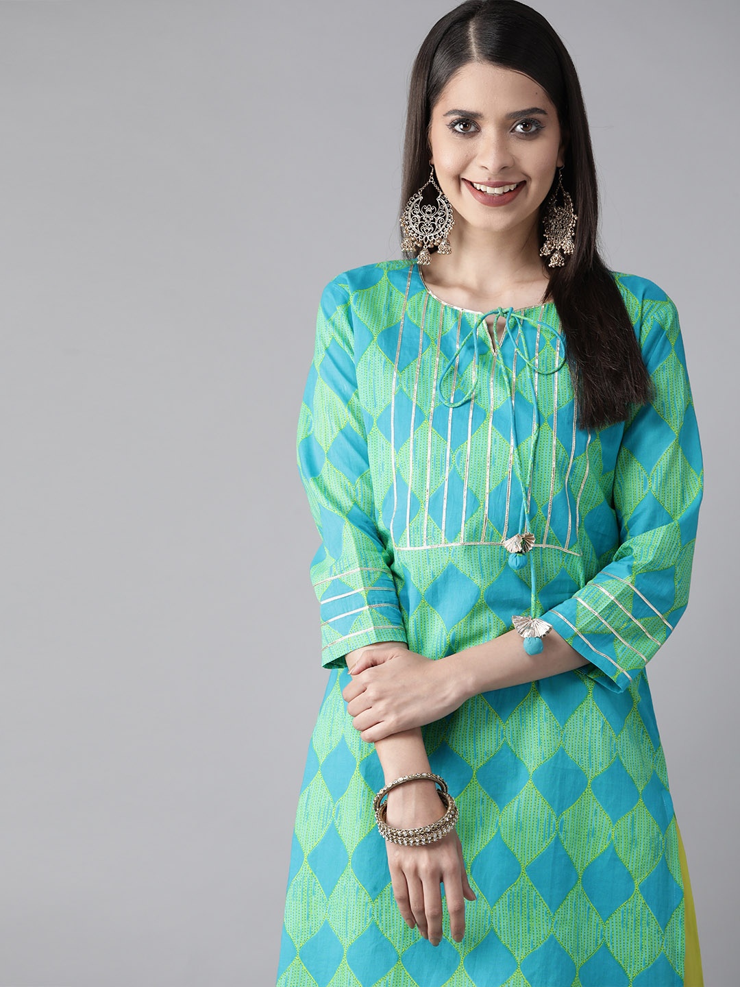 

Indo Era Women Green & Blue Printed Gotta Patti Kurta