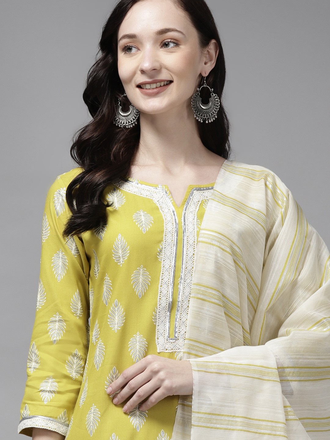 

Indo Era Women Yellow & Silver Motifs Foil Print Gotta Patti Kurta with Trousers & Dupatta