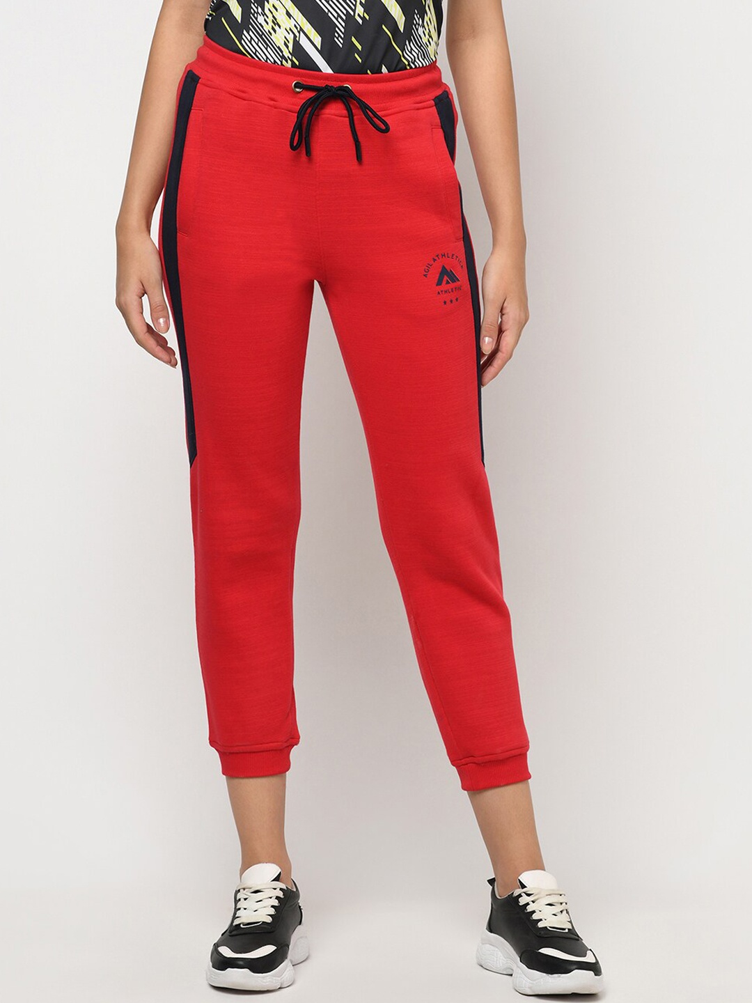 

AGIL ATHLETICA Women Red Solid Relaxed-Fit Joggers