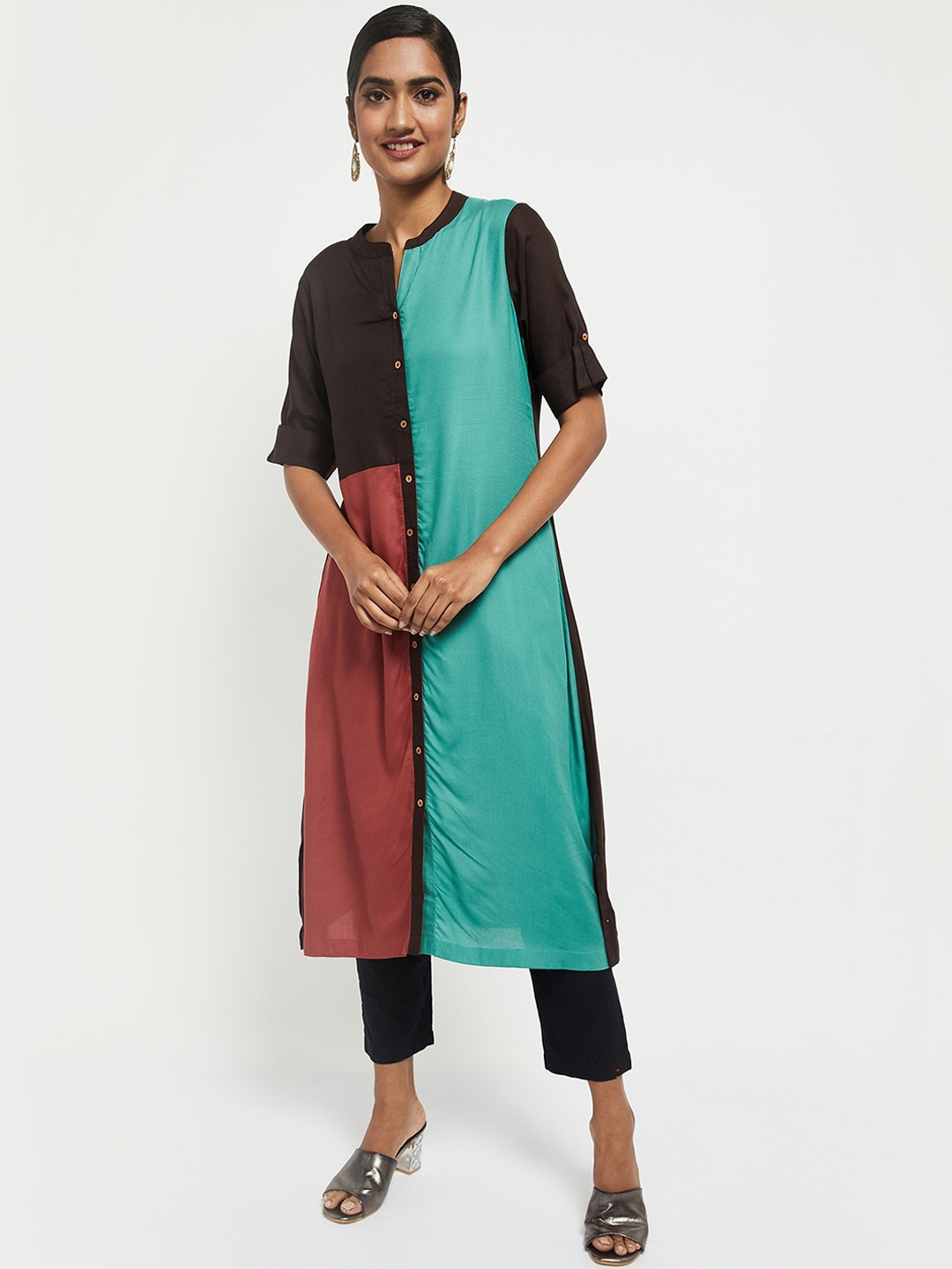 

max Women Red And Blue Colourblocked Kurta