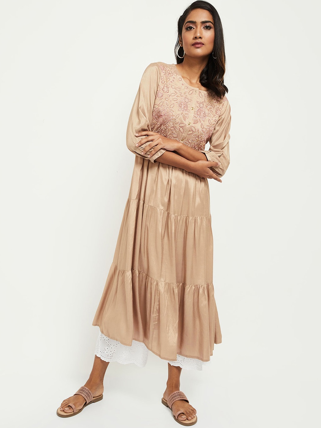 

max Women Beige Ethnic Motifs Embroidered Kurta