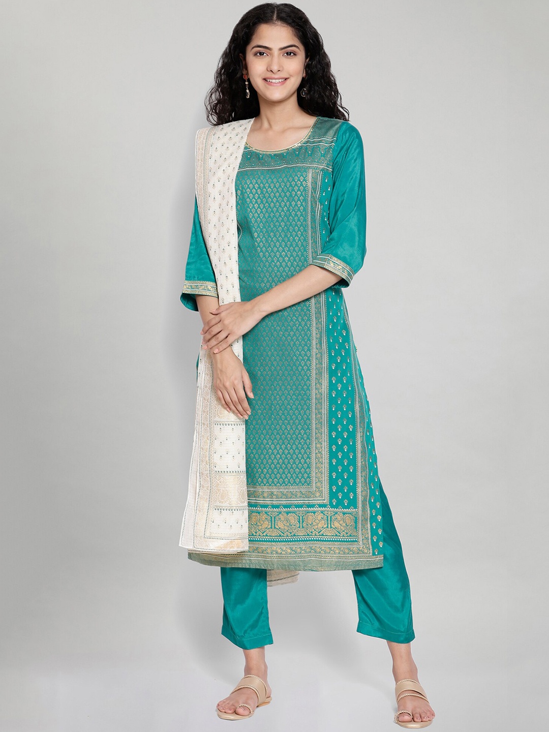 

AURELIA Women Green Ethnic Motifs Kurta with Trousers & With Dupatta