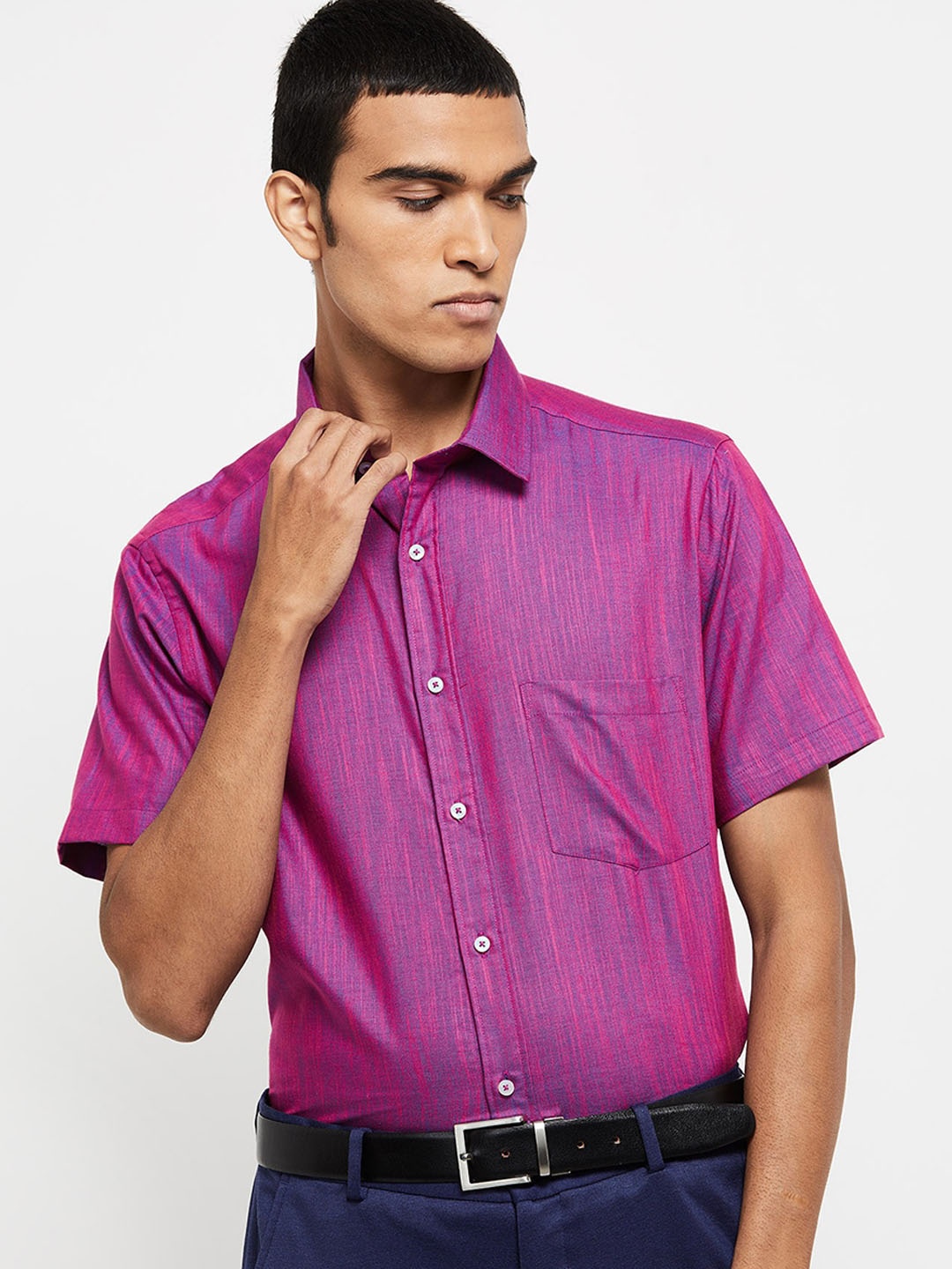 

max Men Purple Opaque Formal Shirt