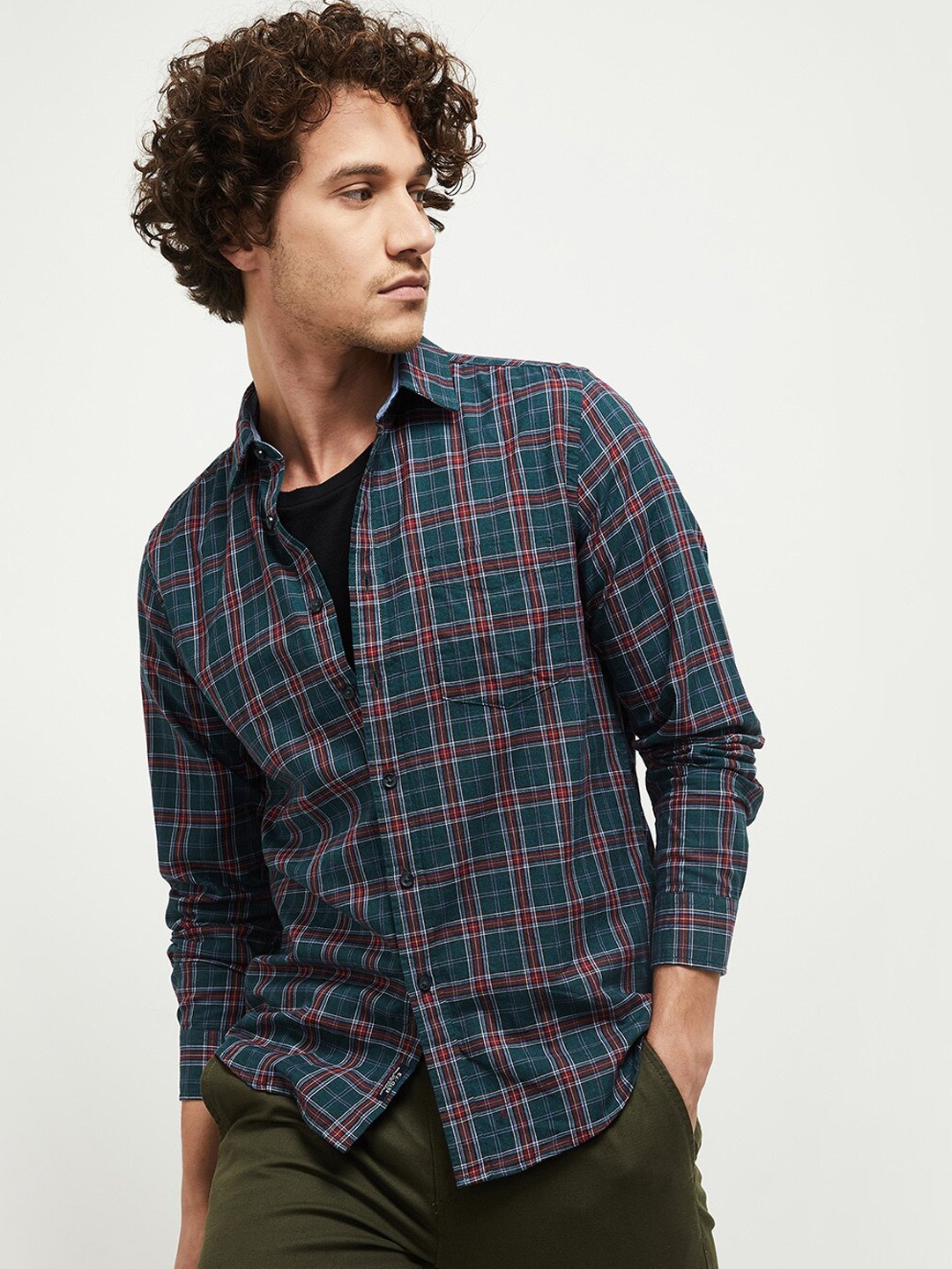 

max Men Green & Red Opaque Tartan Checked Cotton Casual Shirt