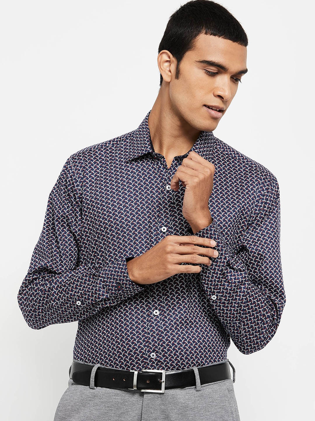 

max Men Navy Blue Opaque Printed Formal Shirt