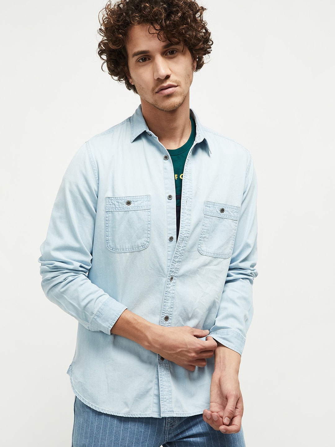 

max Men Blue Opaque Casual Shirt
