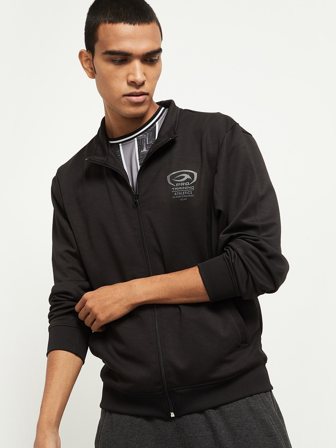 

max Men Black Sweatshirt
