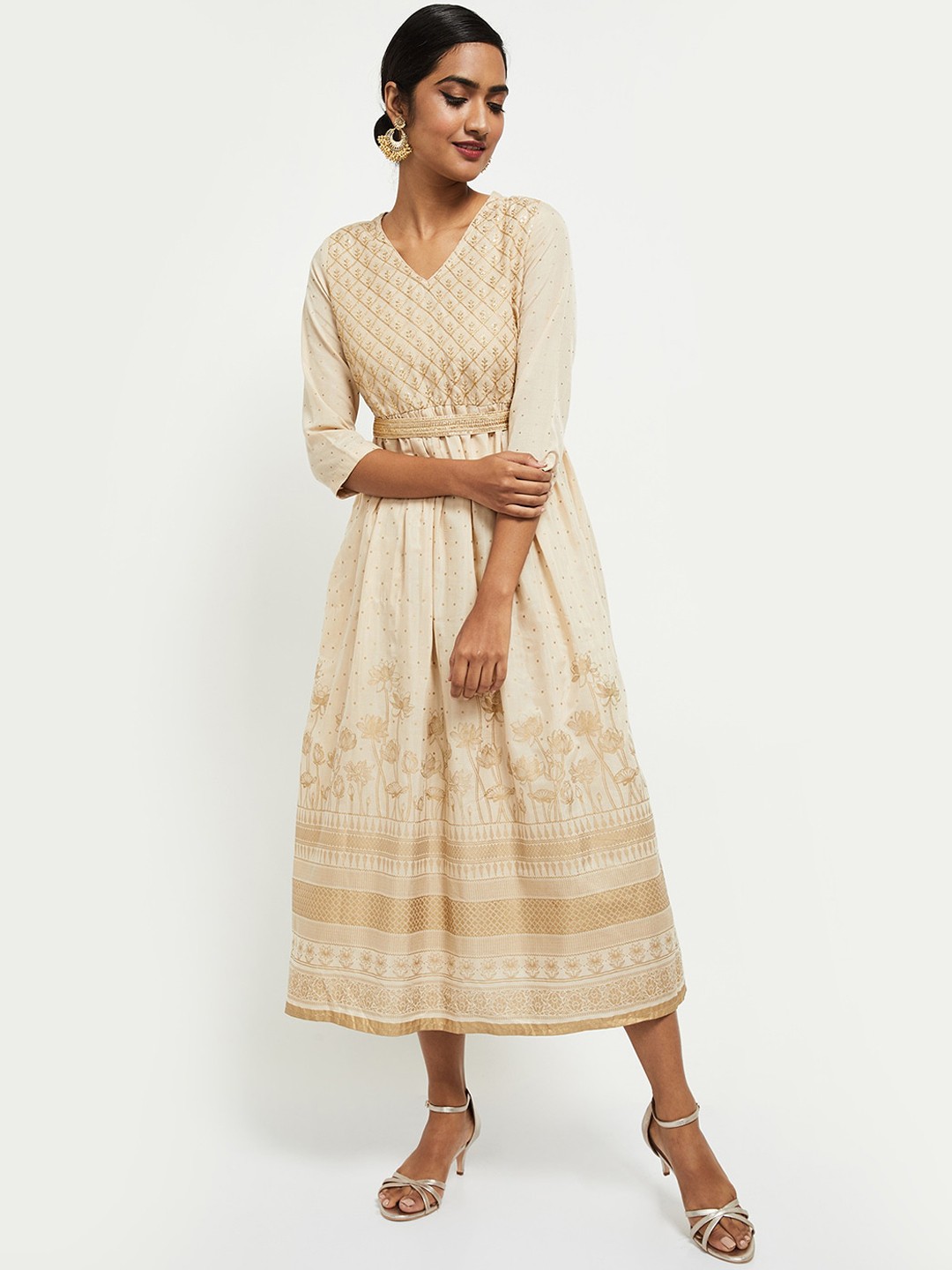 

max Women Off White Ethnic Motifs Midi Dress