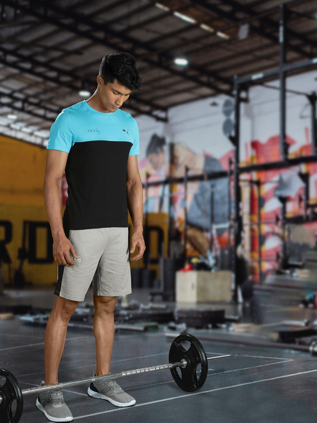 

one8 x PUMA Men Grey Solid Mid-Rise Regular Shorts With Side Contrast Detail