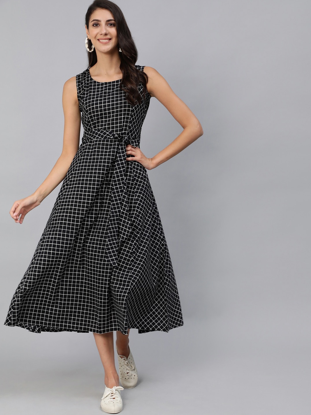 

Nayo Black & White Checked A-Line Midi Dress