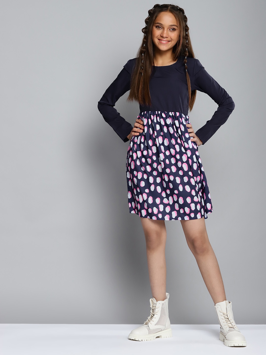 

YK Girls Navy Blue & Pink Abstract Print Fit & Flare Dress