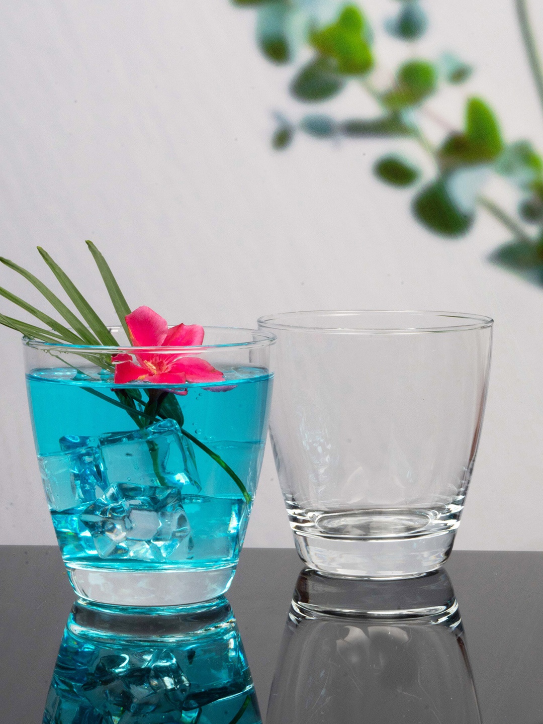 

GOODHOMES Set Of 6 Transparent Solid Glass Tumbler