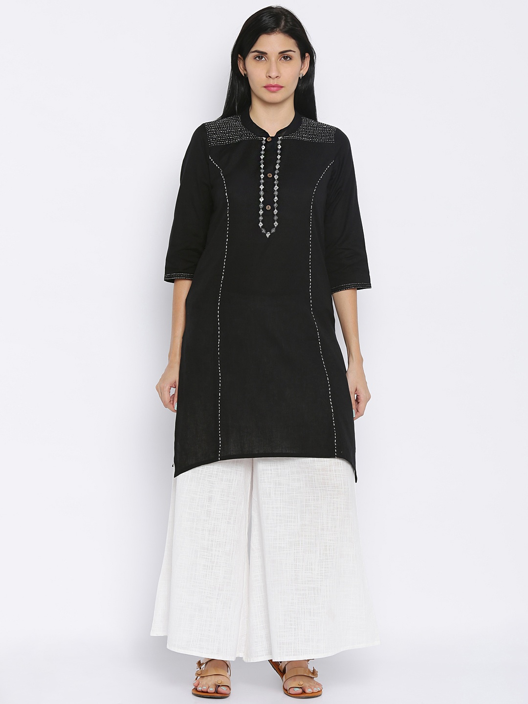 

RANGMANCH BY PANTALOONS Women Black Embroidered Straight Kurta