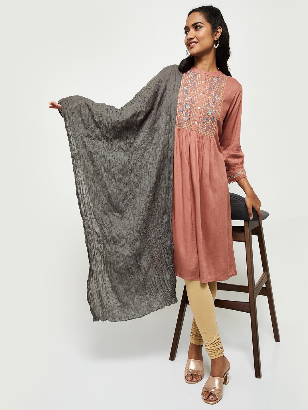 

max Grey Pure Cotton Dupatta