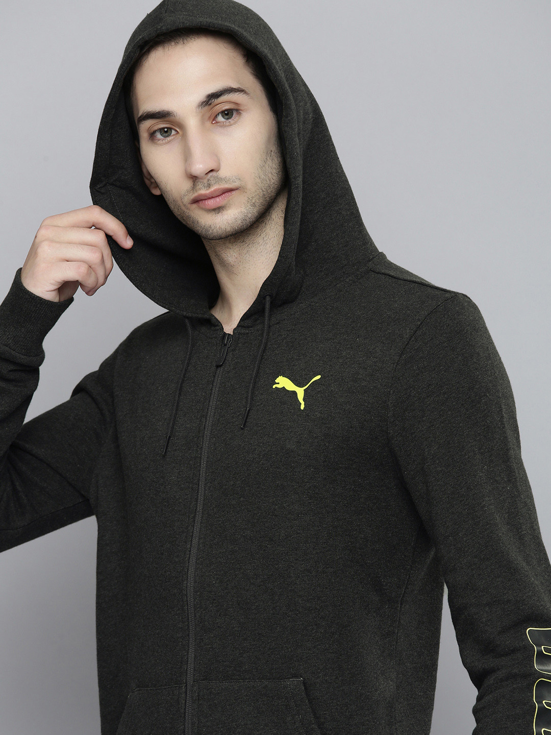 

Puma Men Solid Slim Fit Hooded Front-Open Sweatshirt, Charcoal