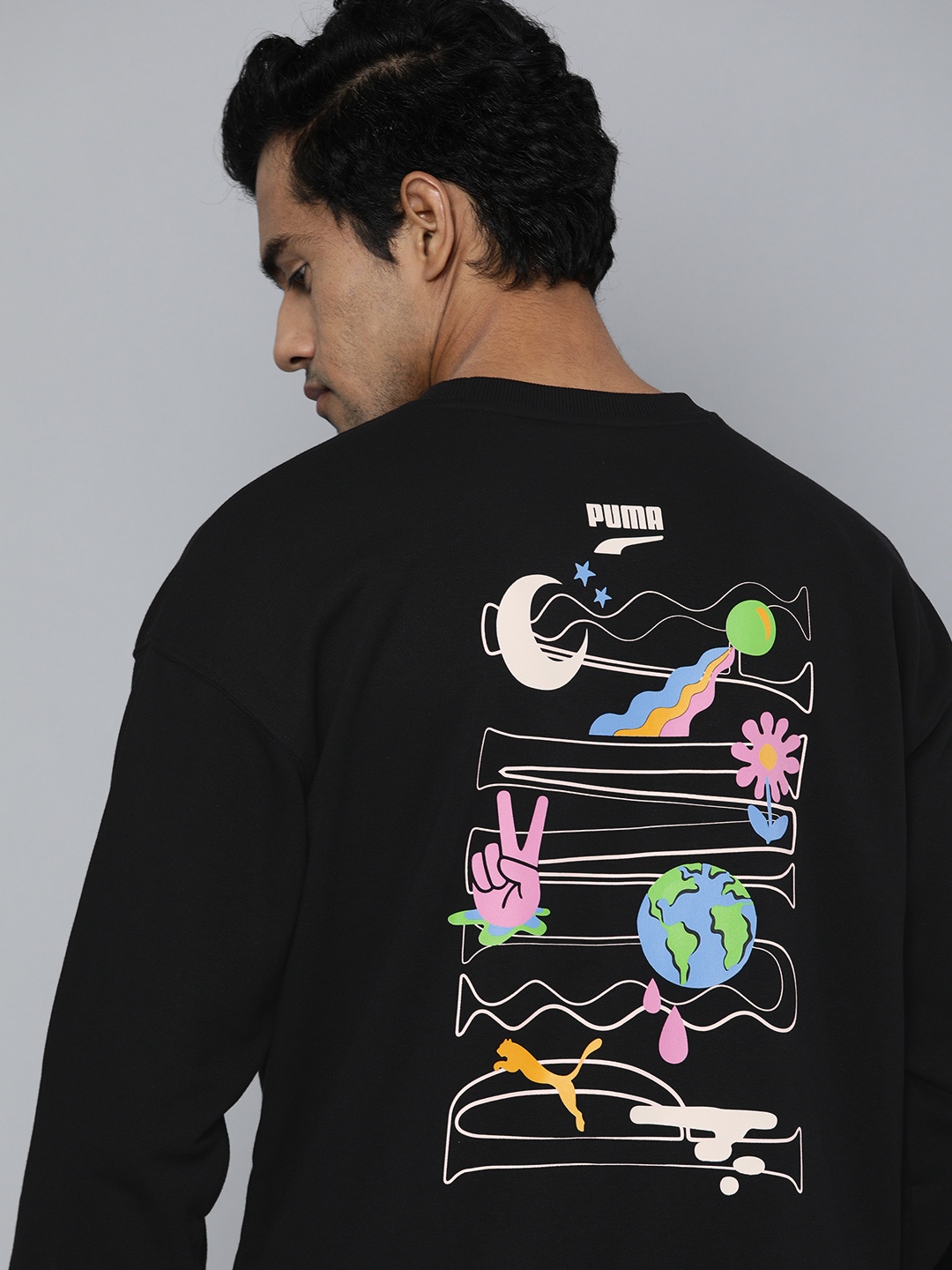 

Puma Men's Black Downtown Graphic Crew Regular Fit Sweat Shirt