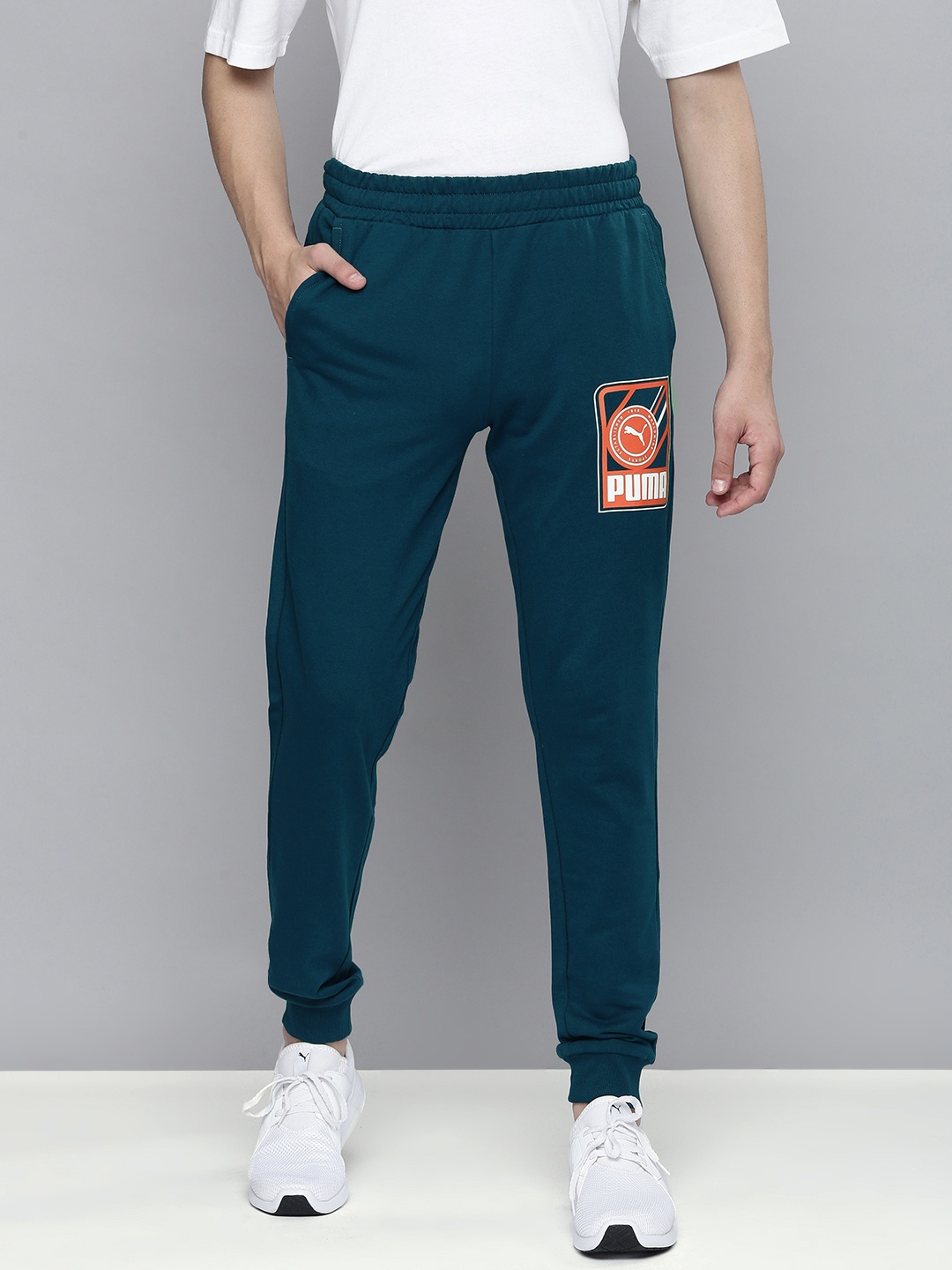 

Puma Men Blue Graphic Printed Slim Fit Joggers