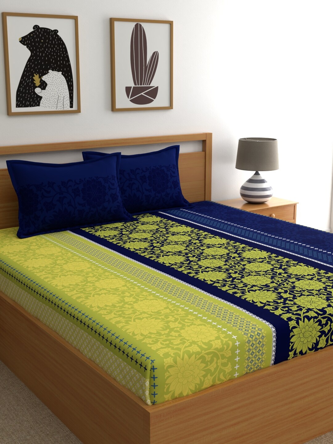 

Dreamscape Blue 140TC Floral Printed 100% Cotton King Bedsheet with 2 Pillow Covers