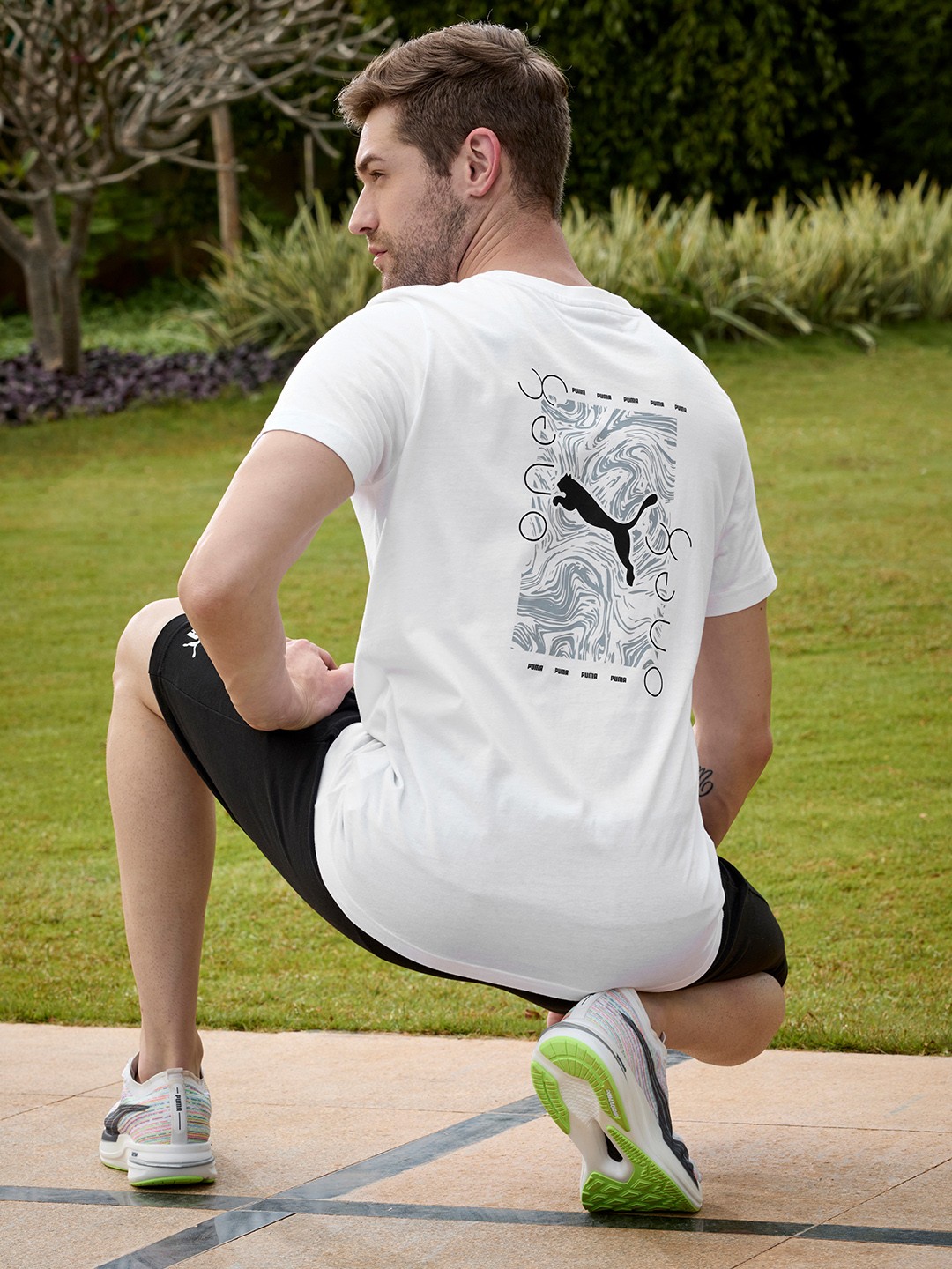 

one8 x PUMA Men White Brand Logo Printed T-shirt