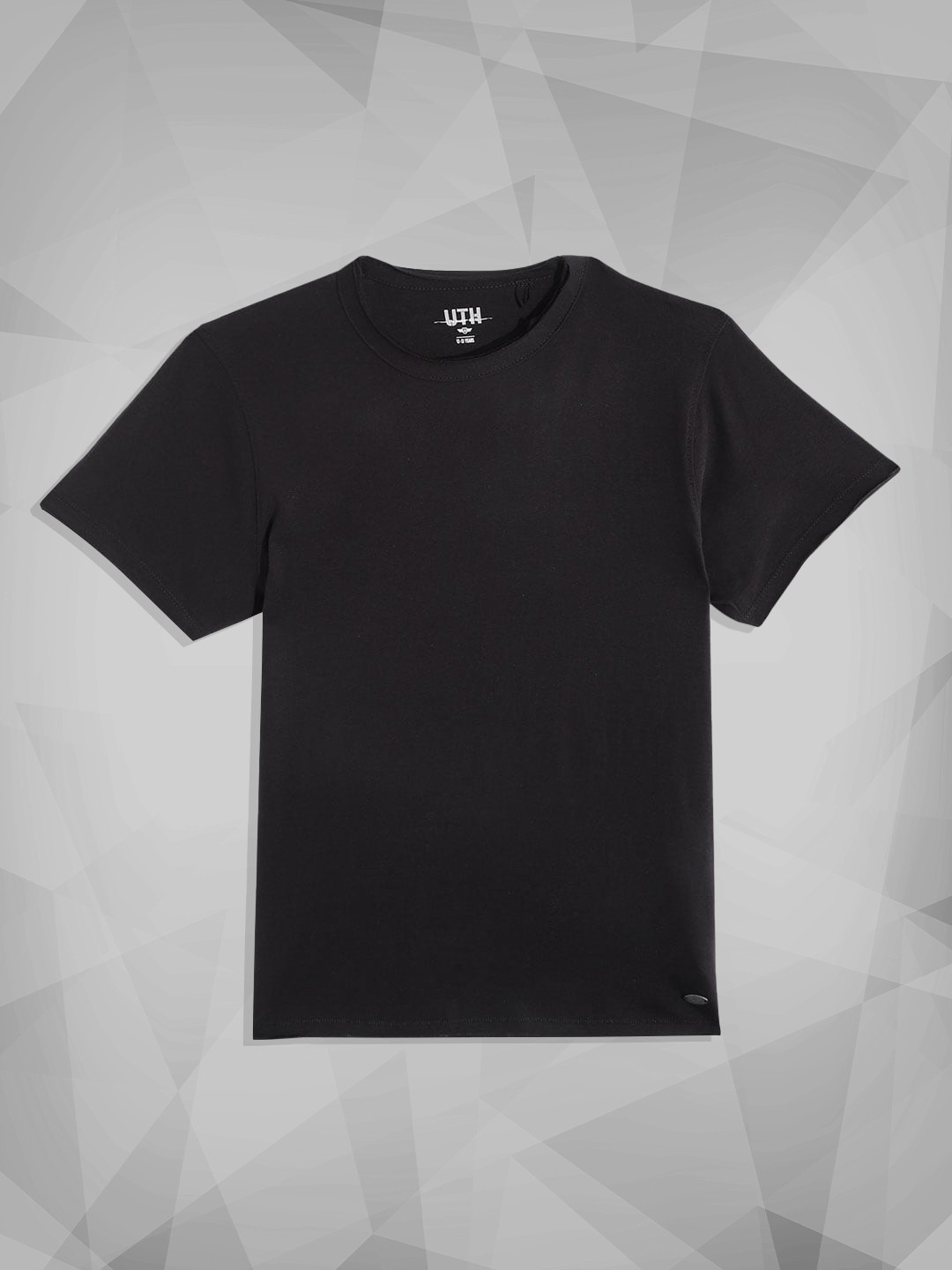 

UTH by Roadster Boys Black Solid Pure Cotton T-shirt
