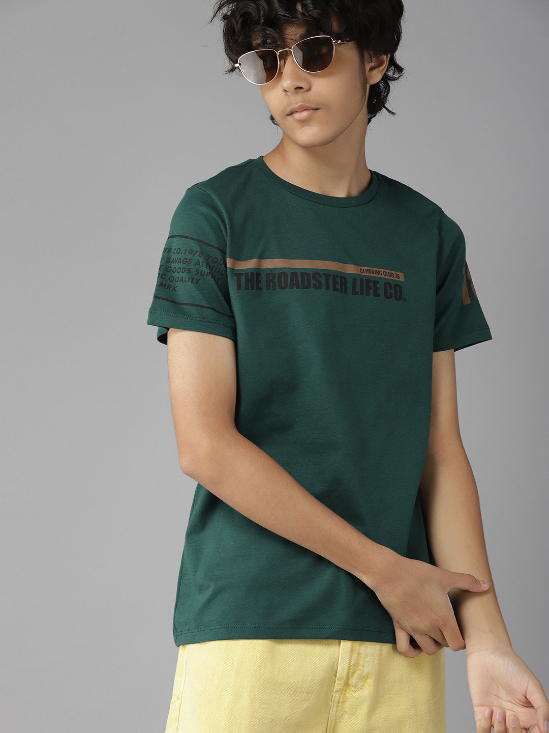 

UTH by Roadster Boys Teal Green & Black Pure Cotton Brand Logo Printed T-shirt