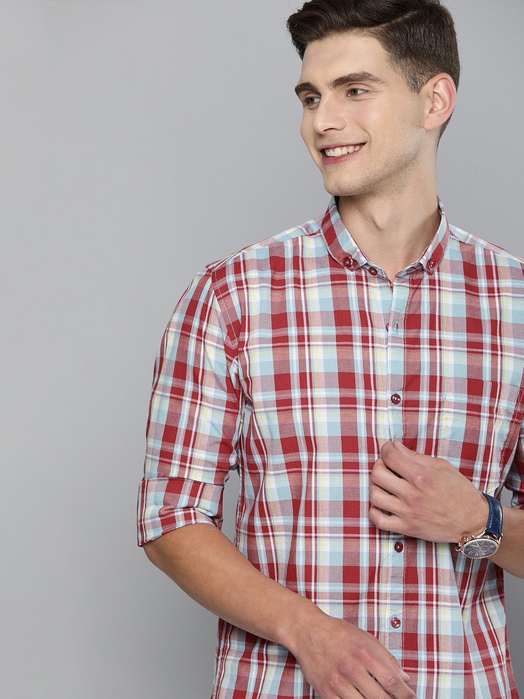 

Mast & Harbour Men Red Gingham Checked Pure Cotton Casual Shirt