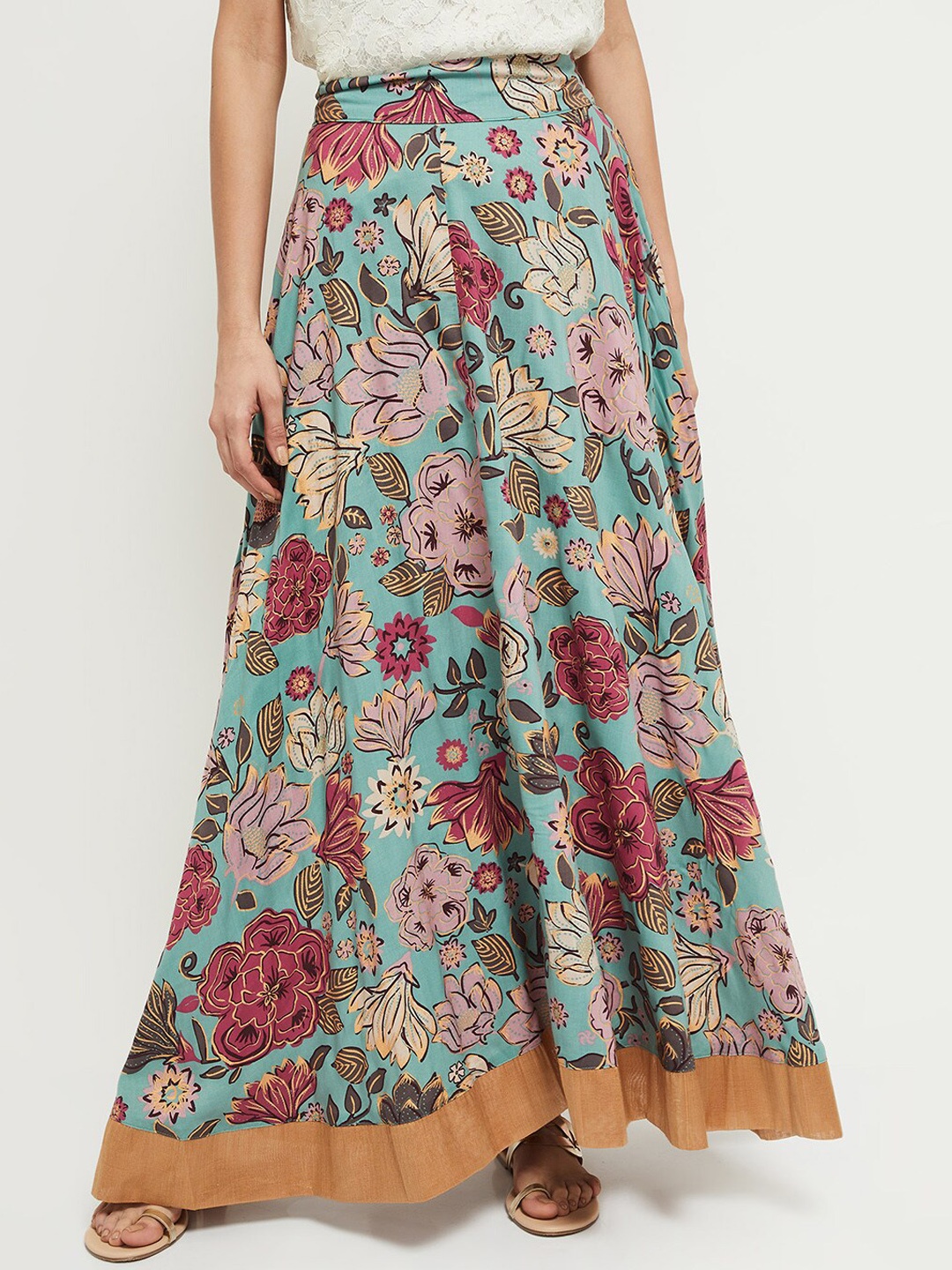 

MAX Women Green & Pink Floral Printed Flared Maxi Skirt