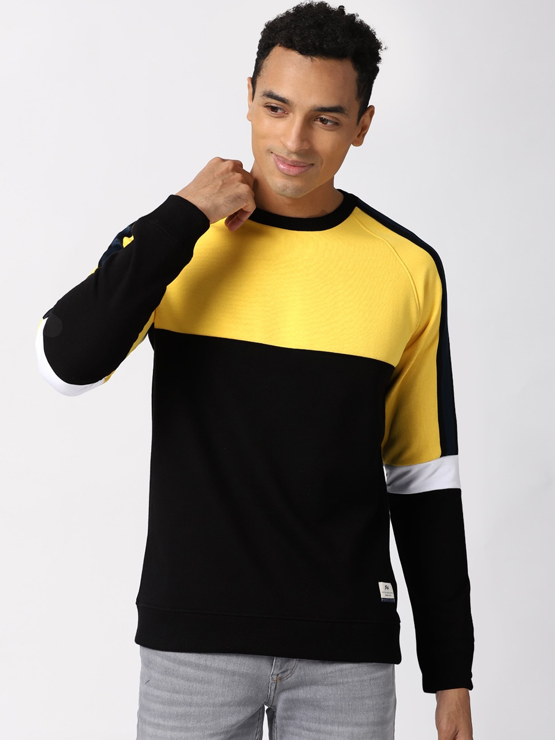 

Peter England Casuals Men Black & Yellow Colourblocked Sweatshirt