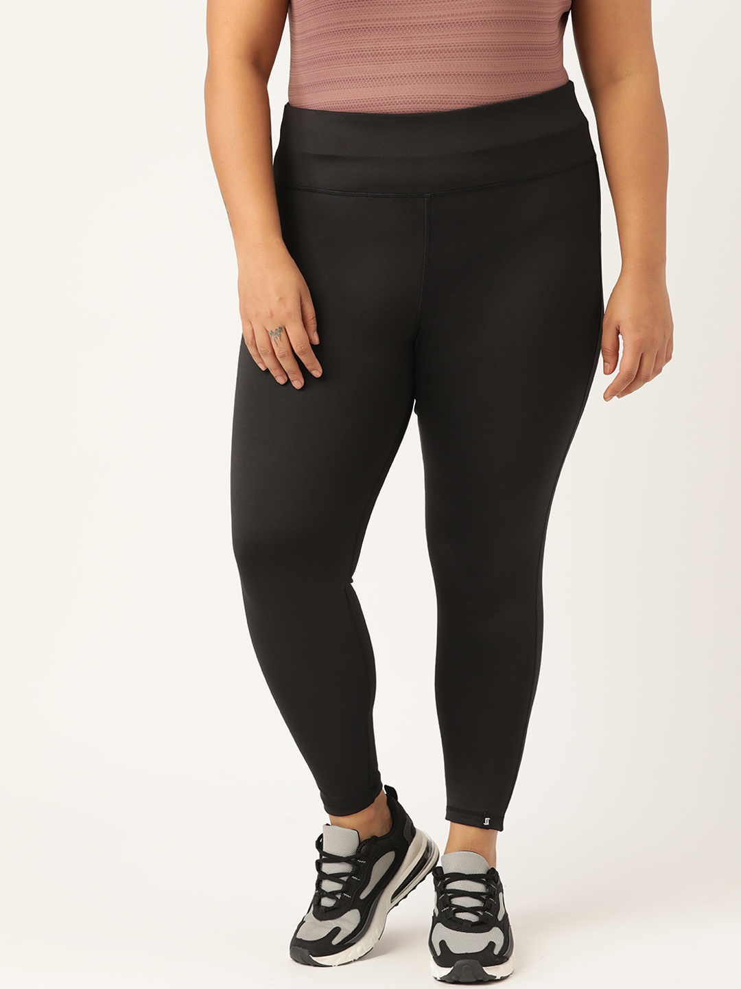

SPIRIT ANIMAL Women Plus Size Black Solid Legging