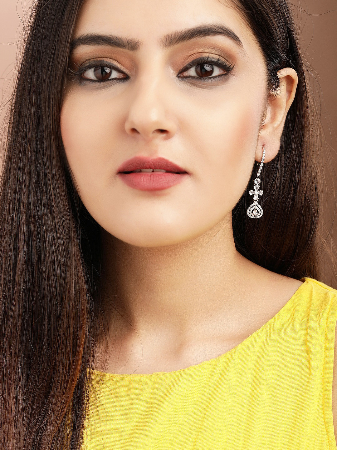 

Rubans Silver-Toned Contemporary Drop Earrings