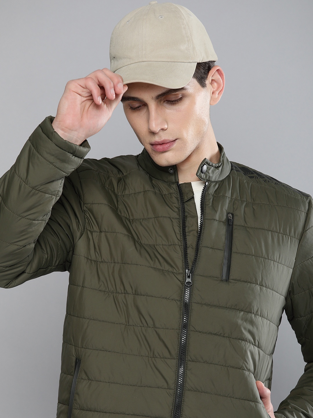 

The Indian Garage Co Men Olive Green Padded Jacket